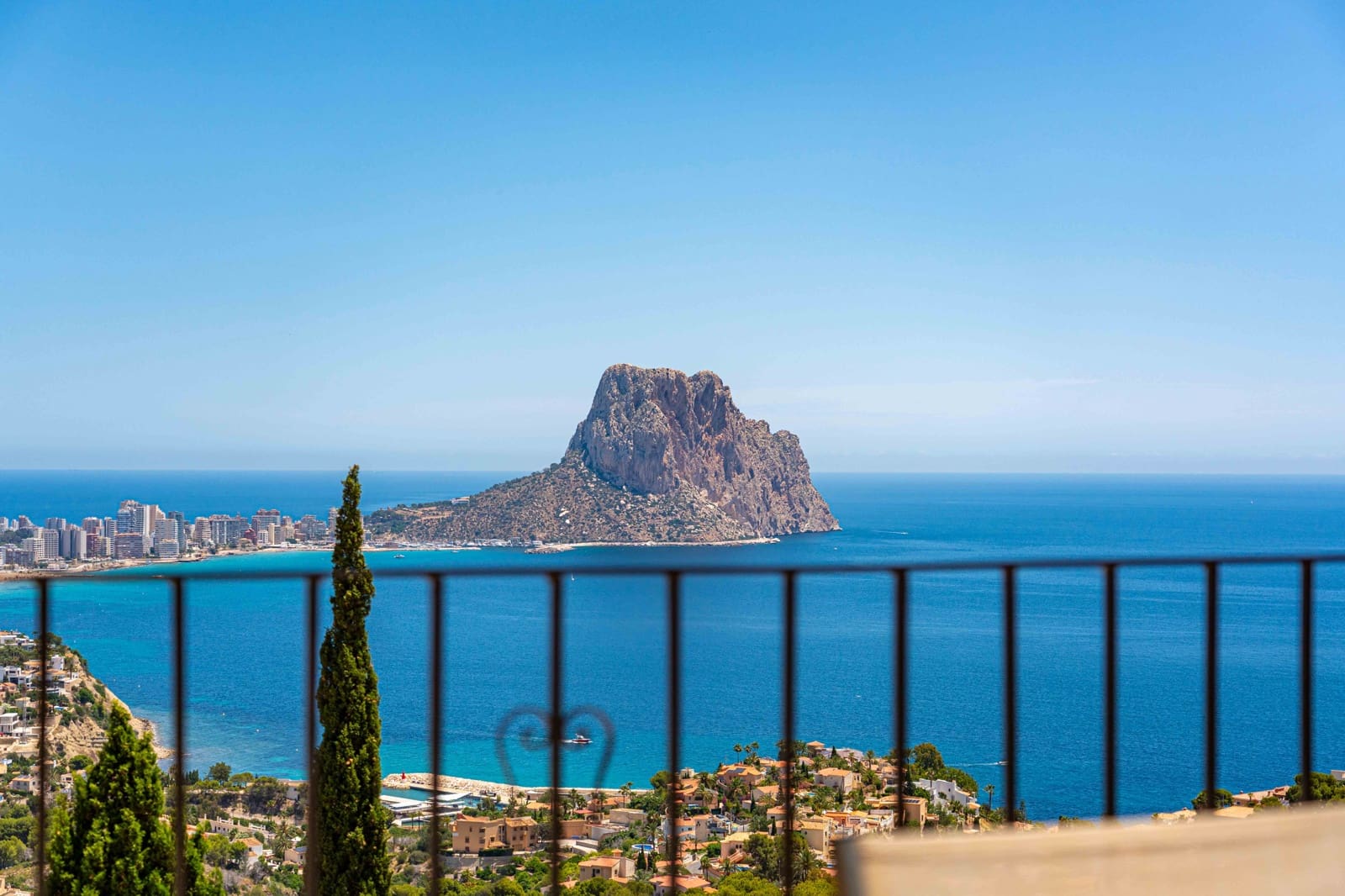 3 Zimmer Villa zu verkaufen in Calpe / Calp mit Pool Garage - 949.000 € (Ref: 10007723)