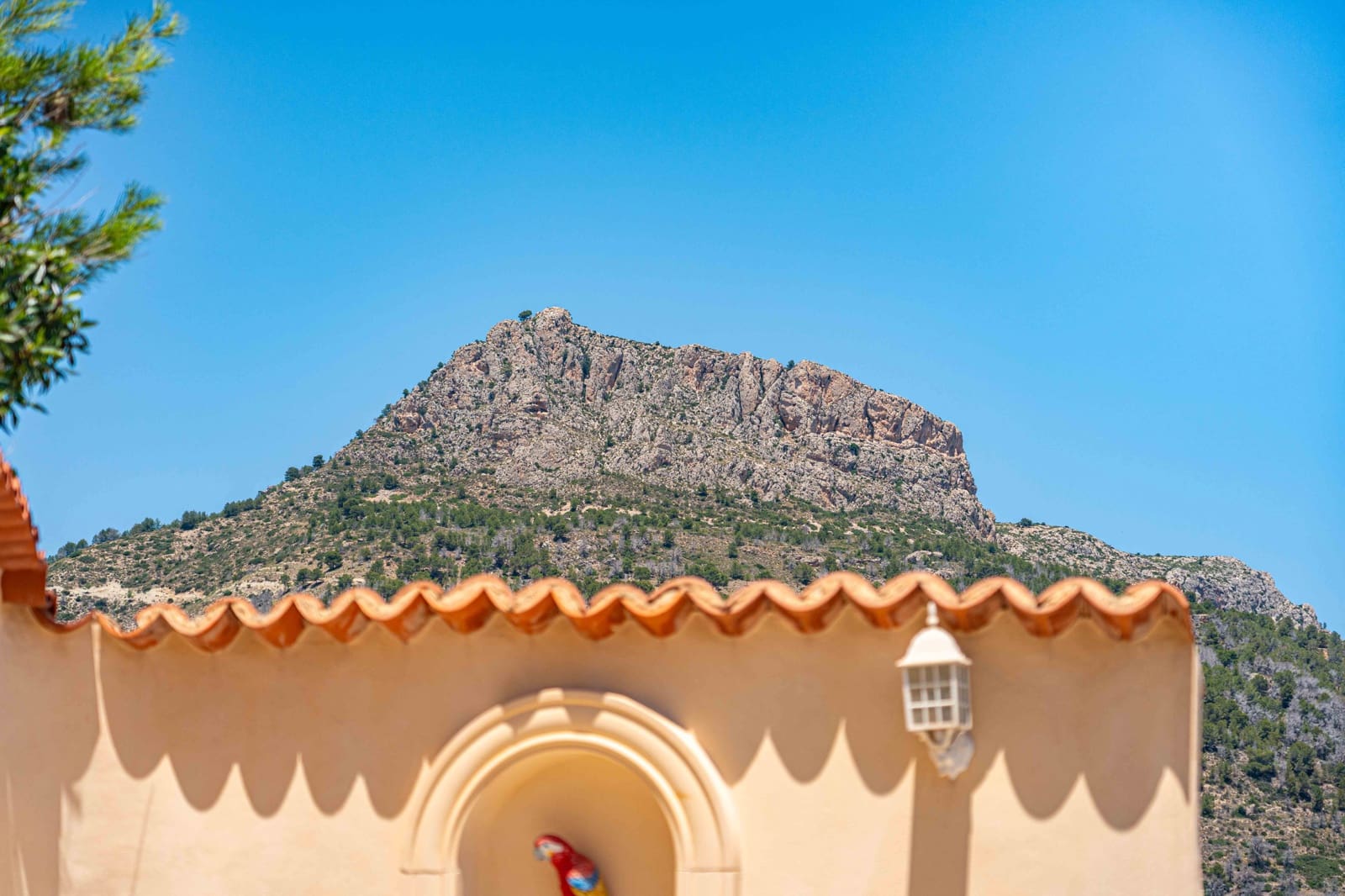 3 Zimmer Villa zu verkaufen in Calpe / Calp mit Pool Garage - 949.000 € (Ref: 10007723)