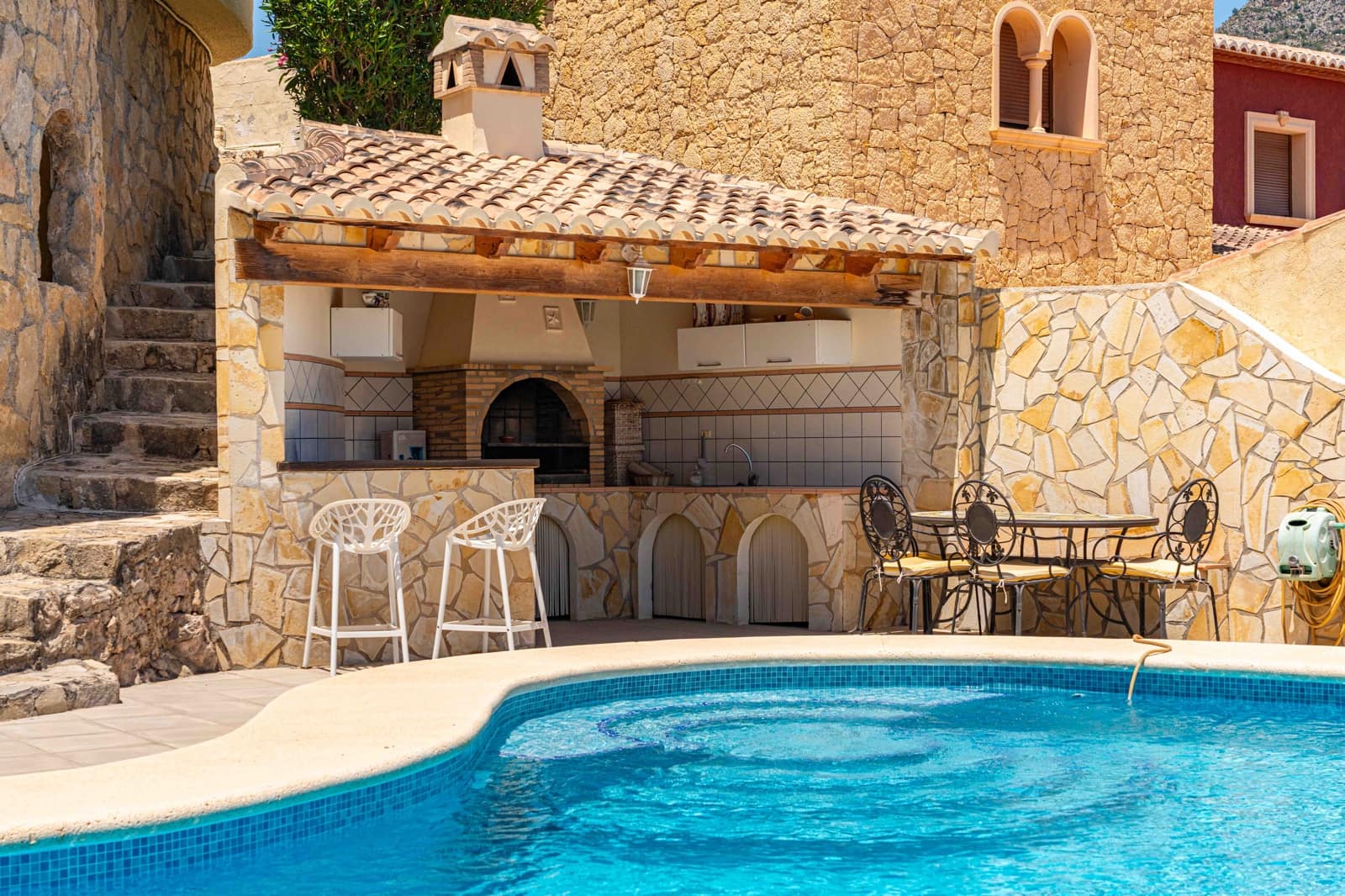 3 Zimmer Villa zu verkaufen in Calpe / Calp mit Pool Garage - 949.000 € (Ref: 10007723)