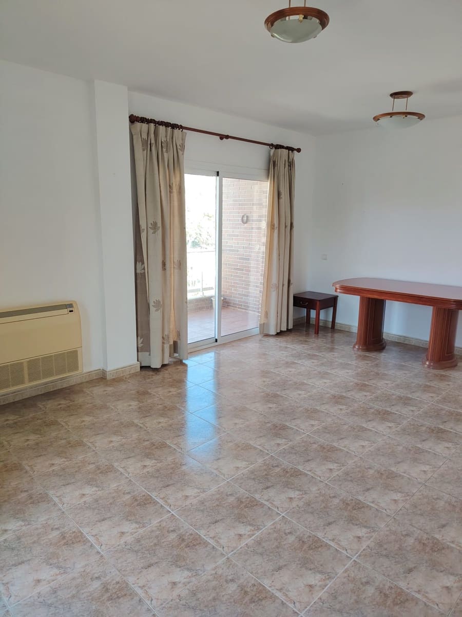 3 makuuhuone Huoneisto myytävänä paikassa Calpe / Calp mukana 
autotalli - 335 000 € (Ref: 10007755)