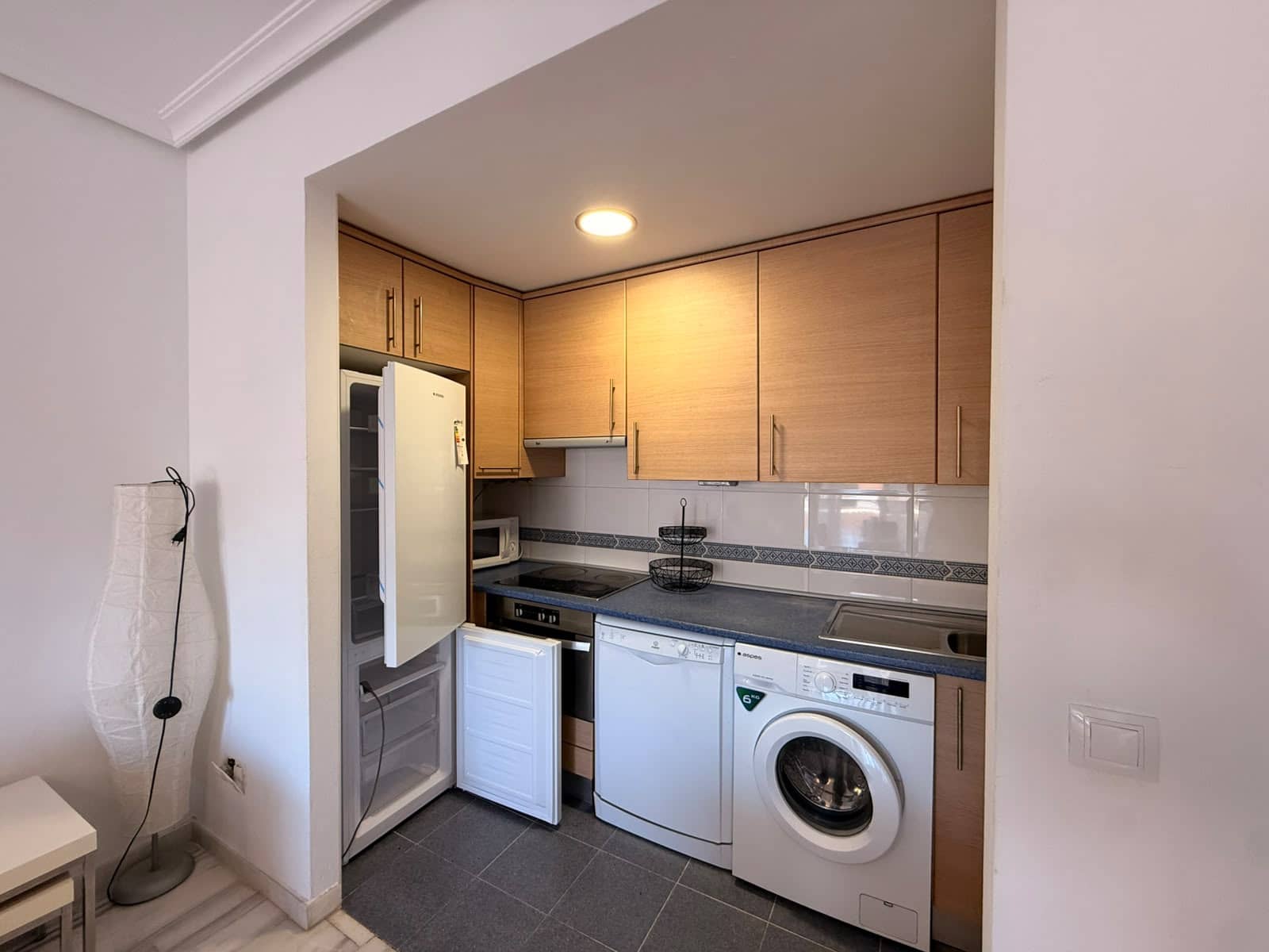 Apartamento de 2 habitaciones en Calpe / Calp en venta con piscina garaje - 275.000 € (Ref: 10007812)