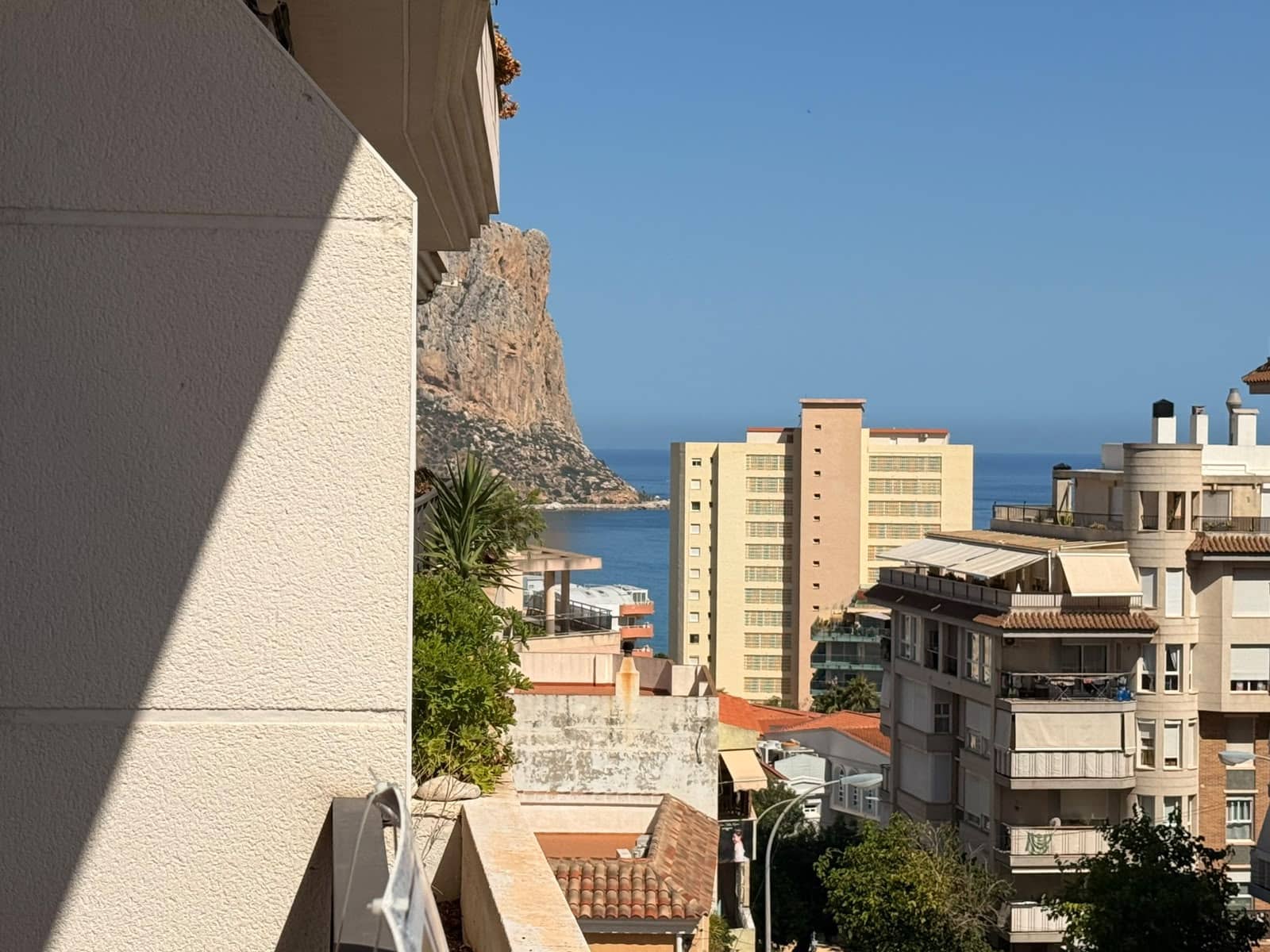 Apartamento de 2 habitaciones en Calpe / Calp en venta con piscina garaje - 275.000 € (Ref: 10007812)