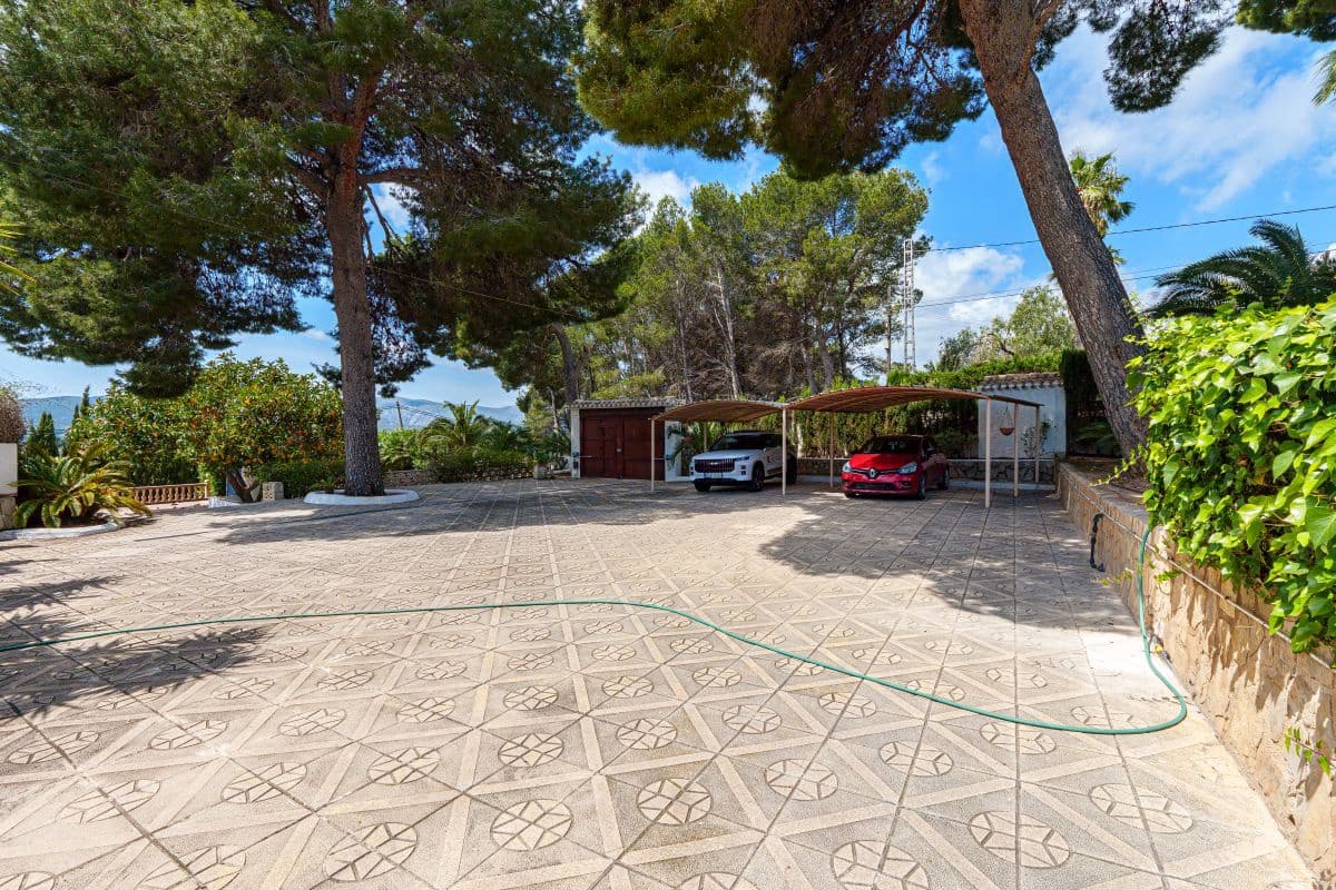 4 soverom Villa til salgs i Javea / Xabia med svømmebasseng garasje - € 995 000 (Ref: 10009339)