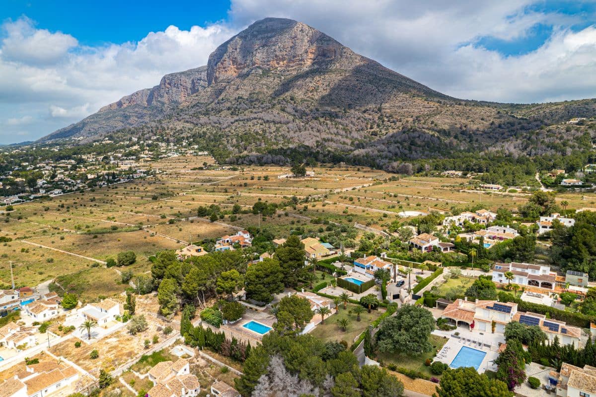 4 soverom Villa til salgs i Javea / Xabia med svømmebasseng garasje - € 995 000 (Ref: 10009339)