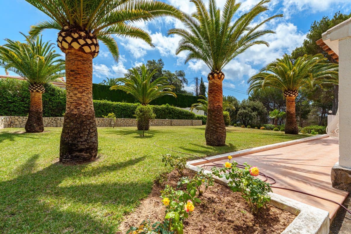 4 soverom Villa til salgs i Javea / Xabia med svømmebasseng garasje - € 995 000 (Ref: 10009339)