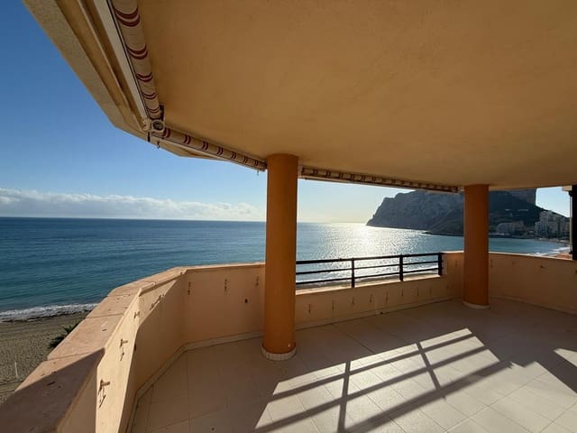 3 makuuhuone Huoneisto myytävänä paikassa Levante - Playa Fossa, Calpe / Calp mukana uima-altaan 
autotalli - 900 000 € (Ref: 10009700)