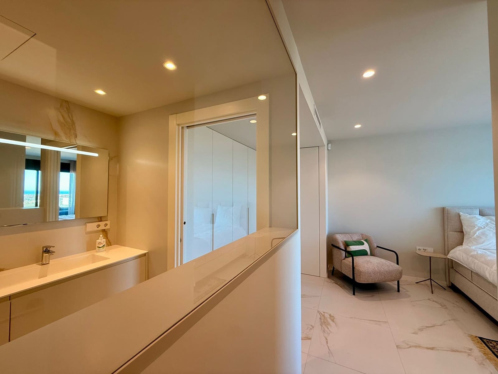 3 slaapkamer Penthouse te koop in Denia met zwembad garage - € 750.000 (Ref: 10011760)