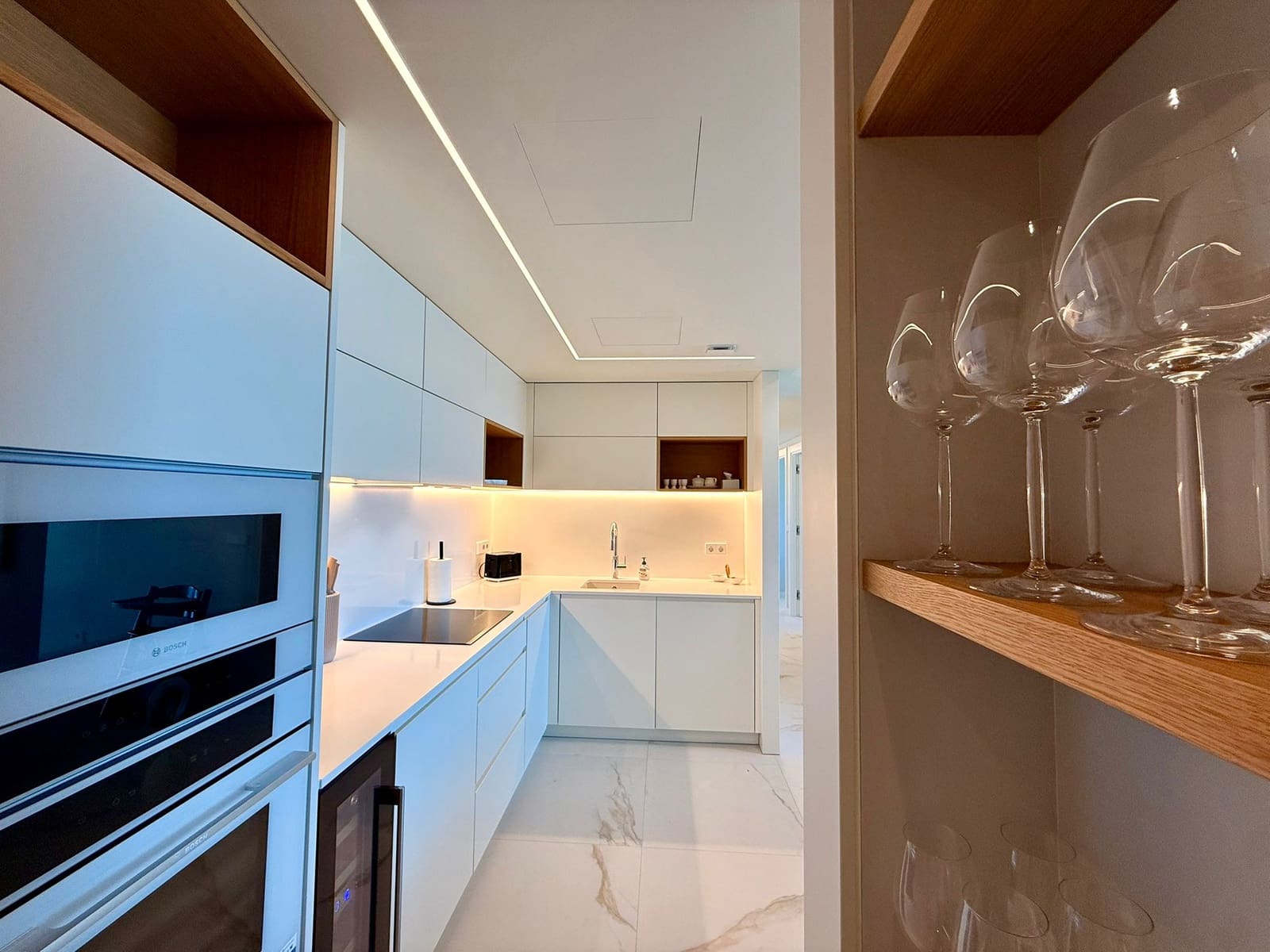 3 slaapkamer Penthouse te koop in Denia met zwembad garage - € 750.000 (Ref: 10011760)