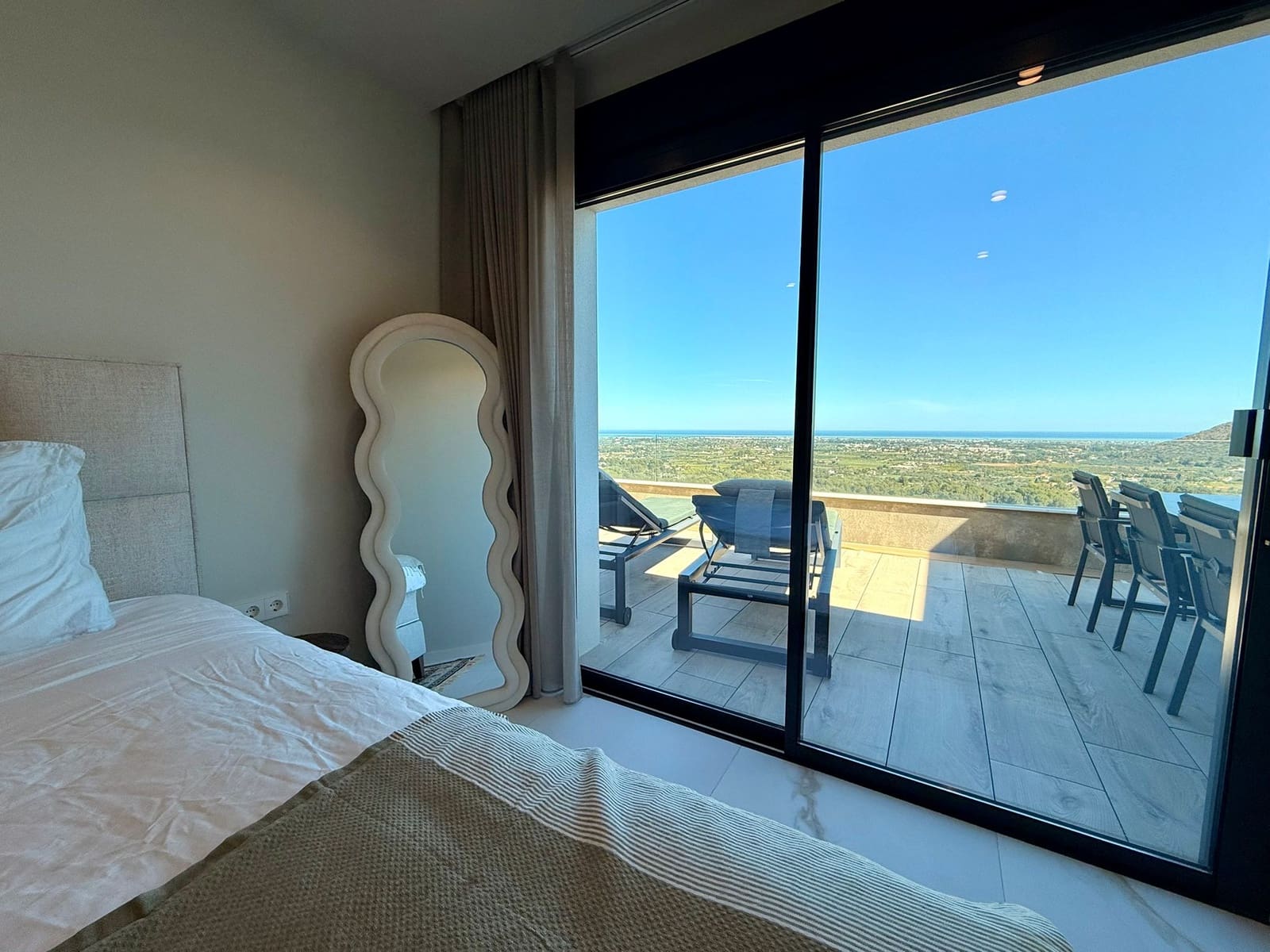 3 slaapkamer Penthouse te koop in Denia met zwembad garage - € 750.000 (Ref: 10011760)