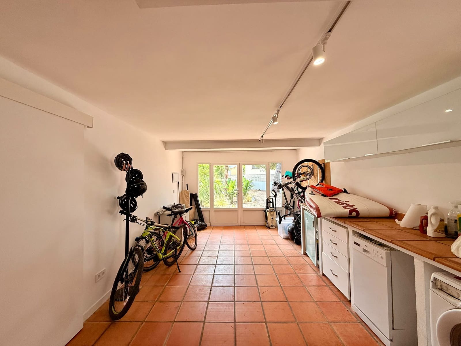 5 makuuhuone Huvila myytävänä paikassa Calpe / Calp mukana uima-altaan 
autotalli - 719 000 € (Ref: 10011762)