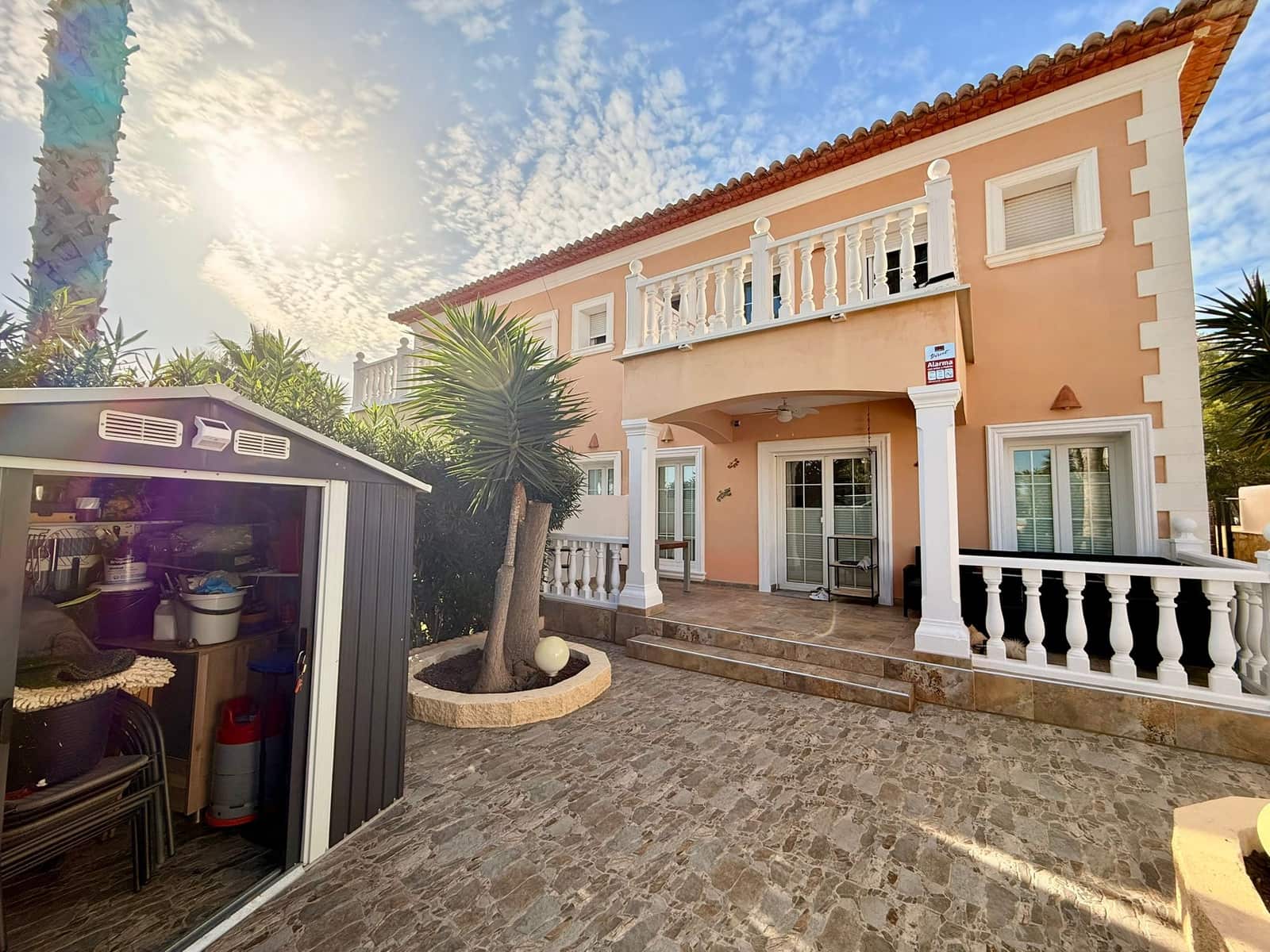 3 Zimmer Bungalow zu verkaufen in Calpe / Calp mit Pool Garage - 425.000 € (Ref: 10011934)