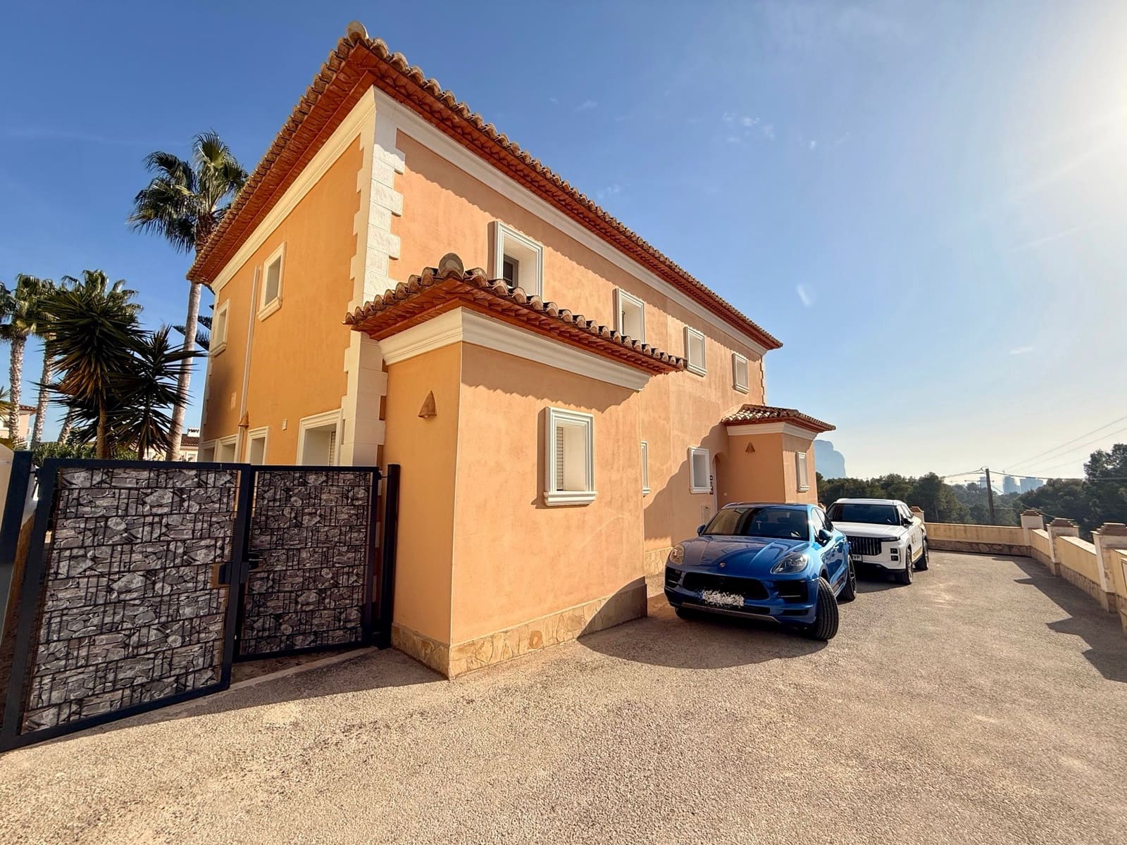3 Zimmer Bungalow zu verkaufen in Calpe / Calp mit Pool Garage - 425.000 € (Ref: 10011934)