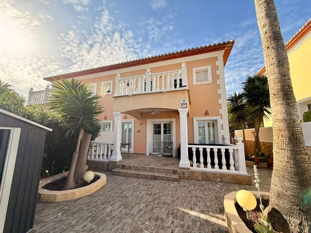3 Zimmer Bungalow zu verkaufen in Gargasindi, Calpe / Calp mit Pool Garage - 425.000 € (Ref: 10011934)