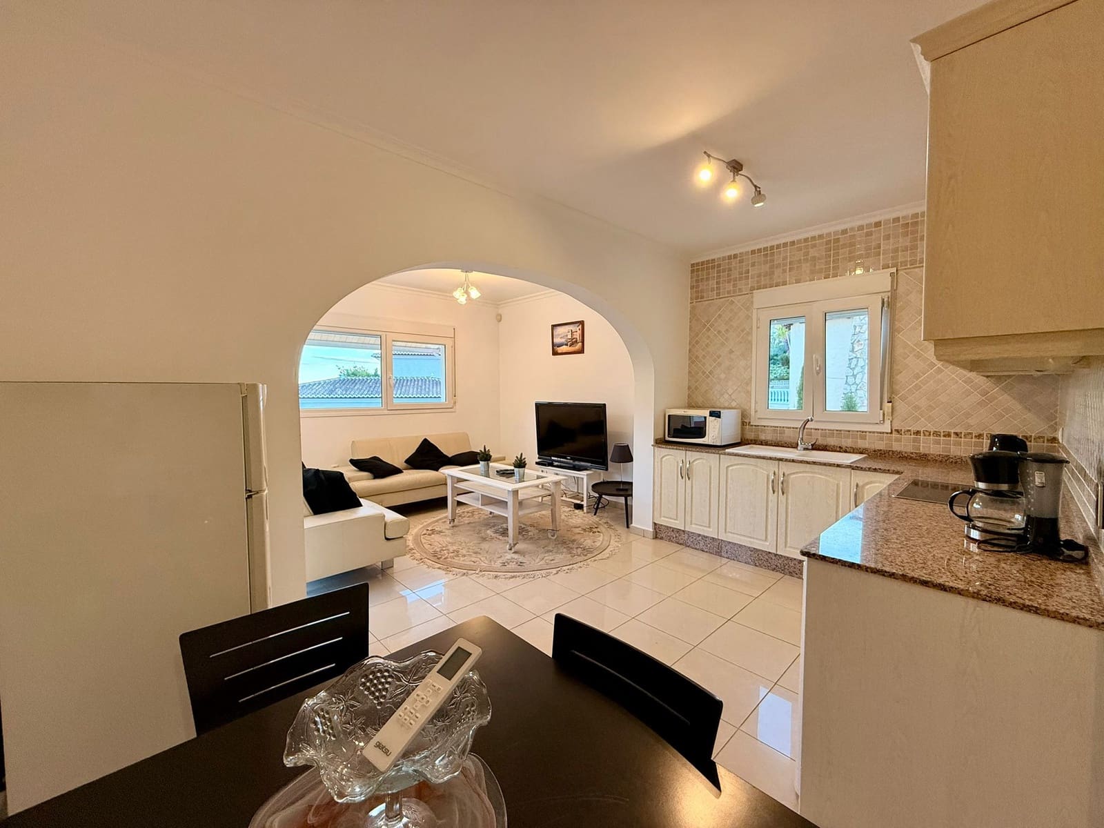 5 soveværelse Villa til salg i Calpe / Calp med swimmingpool garage - € 820.000 (Ref: 10012332)