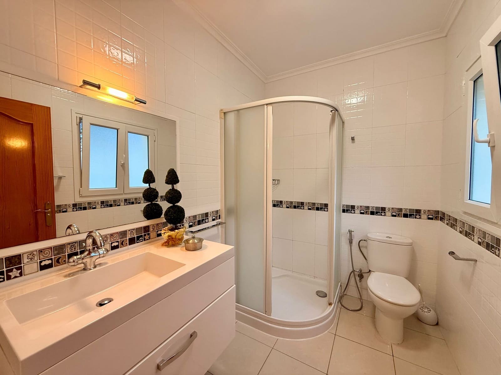 5 soveværelse Villa til salg i Calpe / Calp med swimmingpool garage - € 820.000 (Ref: 10012332)