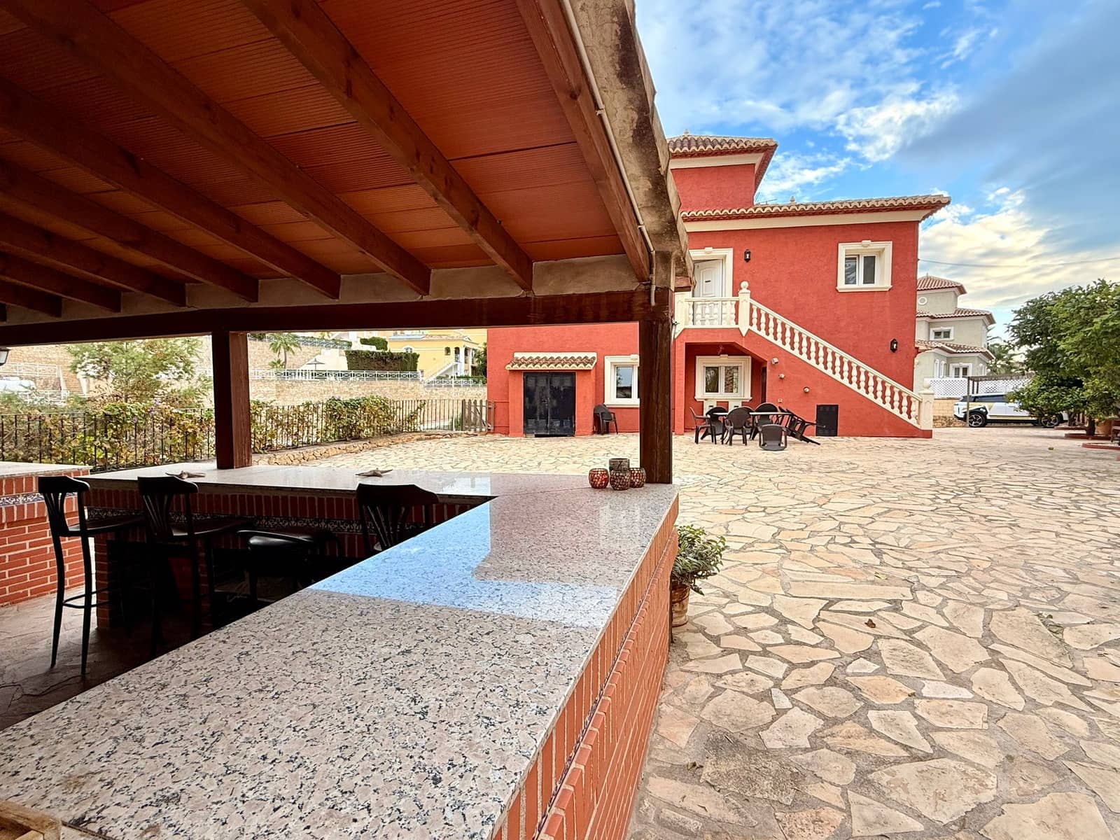 5 soveværelse Villa til salg i Calpe / Calp med swimmingpool garage - € 820.000 (Ref: 10012332)