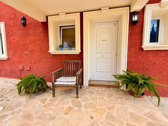5 soveværelse Villa til salg i Canuta, Calpe / Calp med swimmingpool garage - € 820.000 (Ref: 10012332)