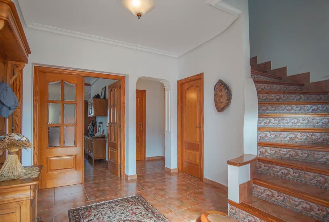 5 soverom Villa til salgs i Calpe / Calp med svømmebasseng garasje - € 719 000 (Ref: 10014281)