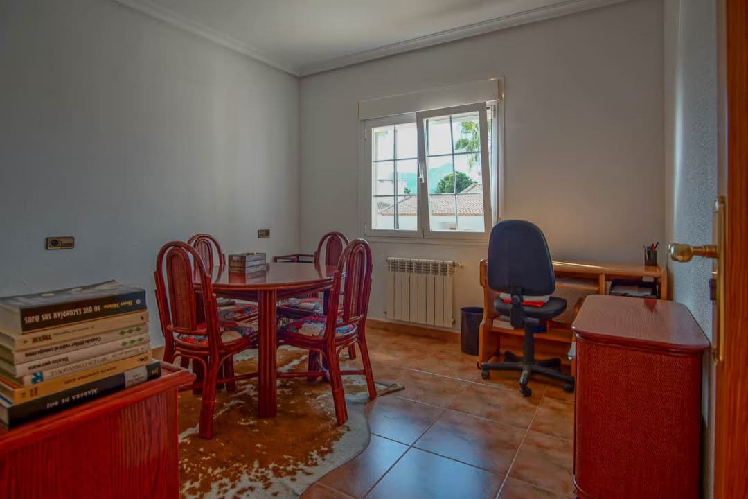 5 soverom Villa til salgs i Calpe / Calp med svømmebasseng garasje - € 719 000 (Ref: 10014281)