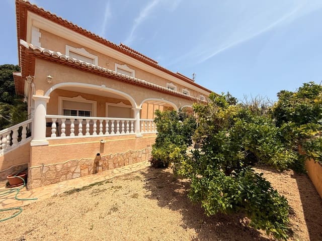 6 soverom Villa til salgs i Gargasindi, Calpe / Calp med svømmebasseng garasje - € 990 000 (Ref: 10015861)