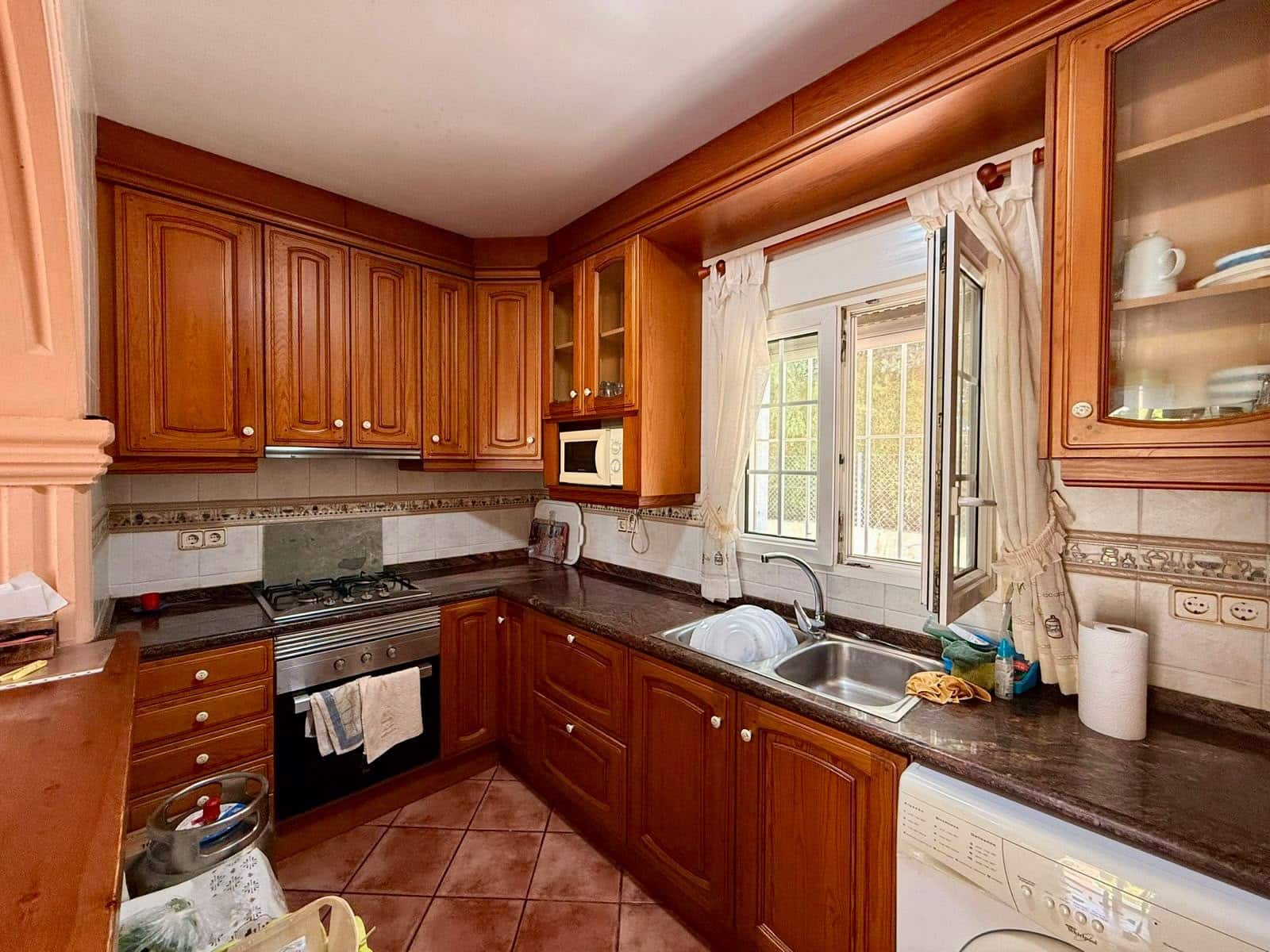 5 chambre Villa/Maison à vendre à Calpe / Calp avec piscine garage - 990 000 € (Ref: 10015861)