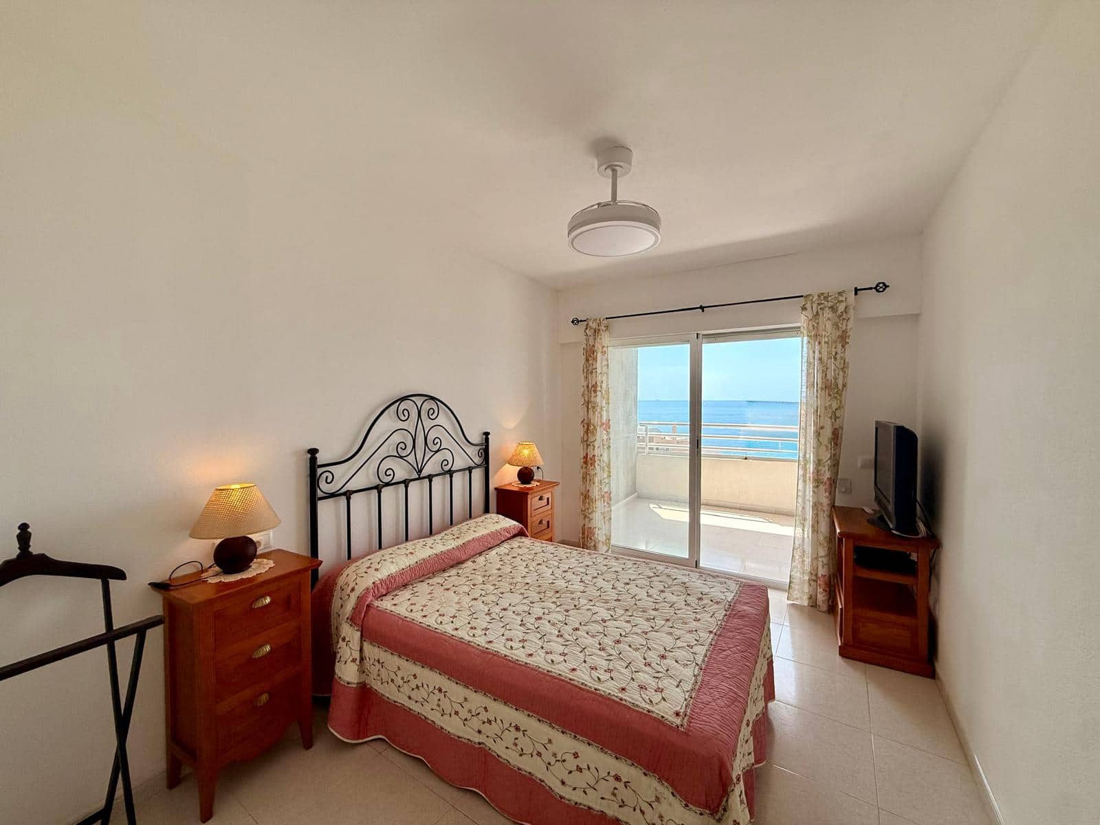 2 sovrum Lägenhet till salu i Calpe / Calp med pool garage - 570 000 € (Ref: 10019428)