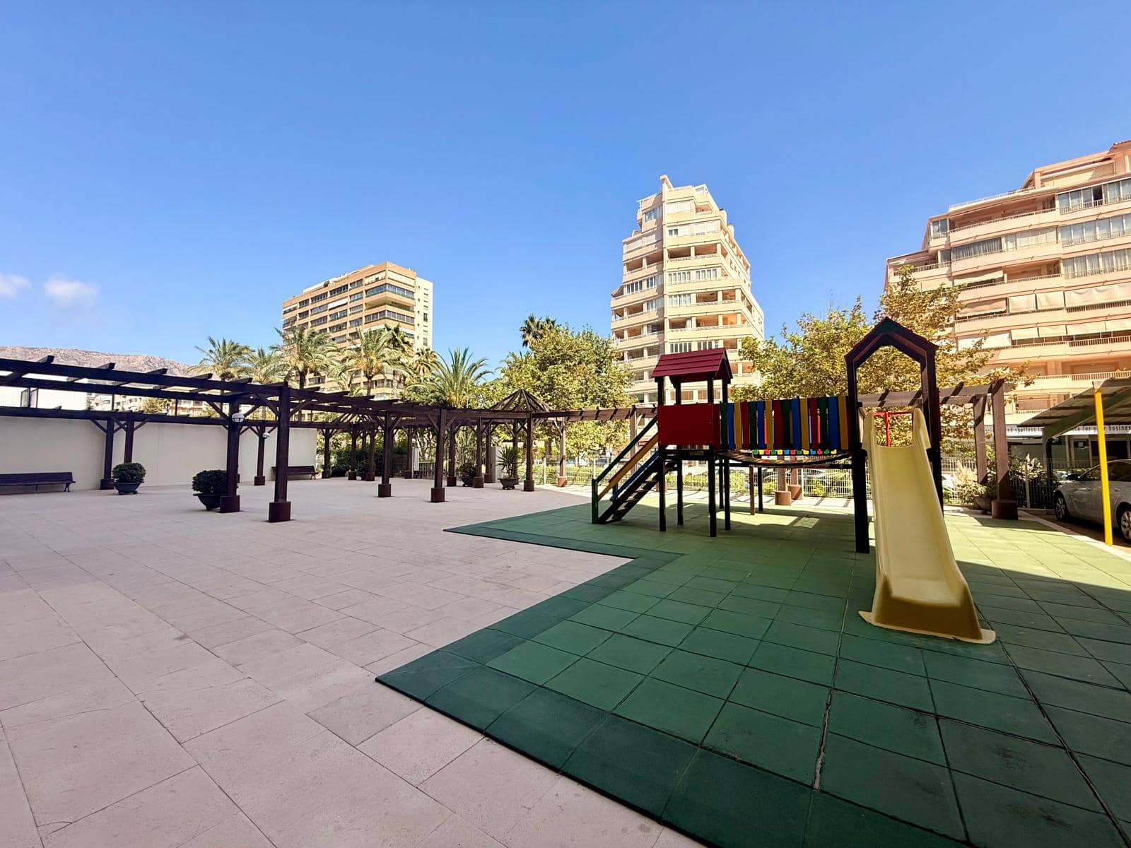 2 sovrum Lägenhet till salu i Calpe / Calp med pool garage - 570 000 € (Ref: 10019428)