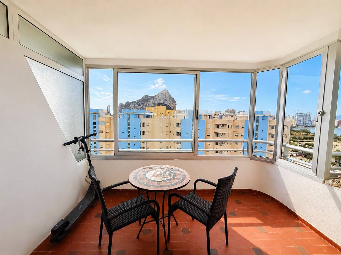 1 Zimmer Apartment zu verkaufen in Calpe / Calp mit Pool - 250.000 € (Ref: 10024885)
