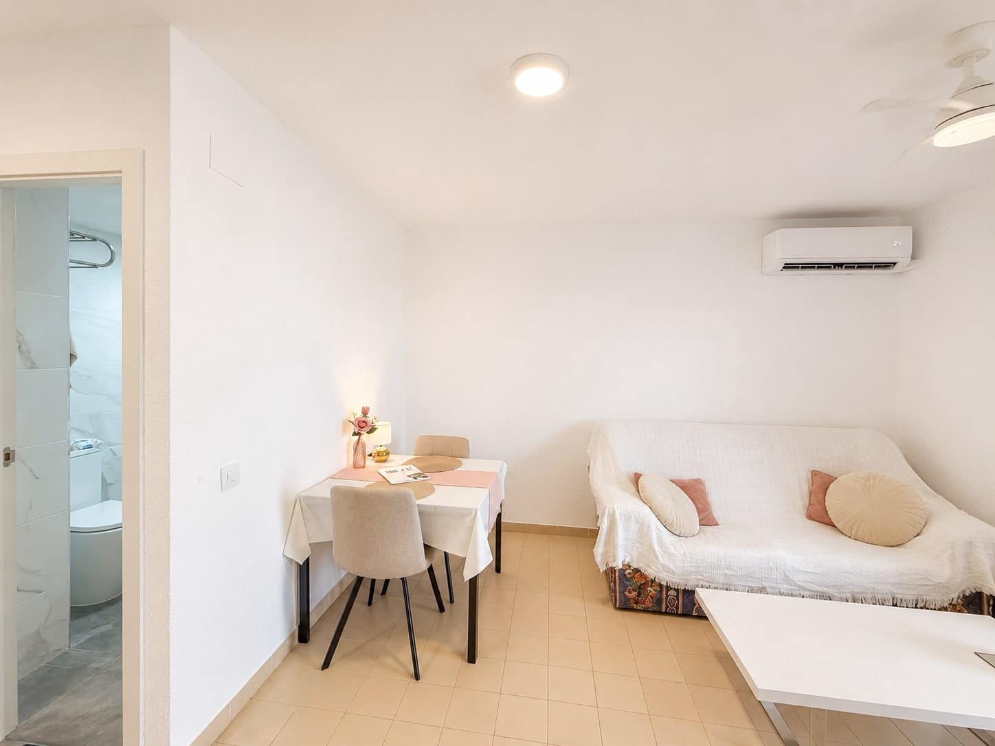 1 Zimmer Apartment zu verkaufen in Calpe / Calp mit Pool - 250.000 € (Ref: 10024885)