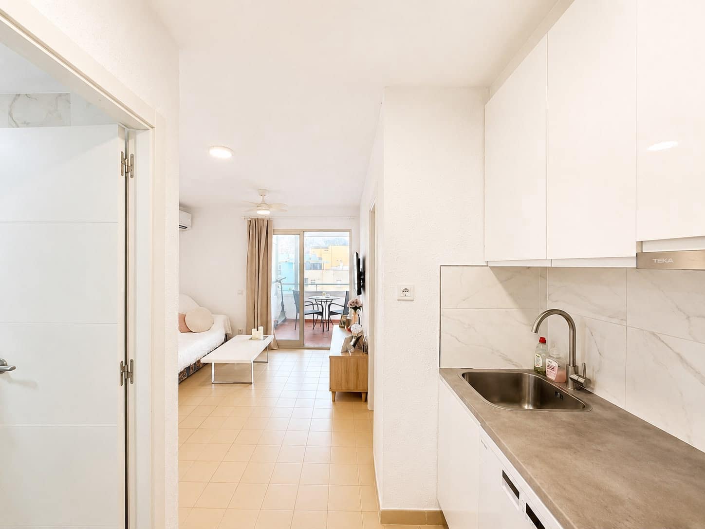 1 Zimmer Apartment zu verkaufen in Calpe / Calp mit Pool - 250.000 € (Ref: 10024885)