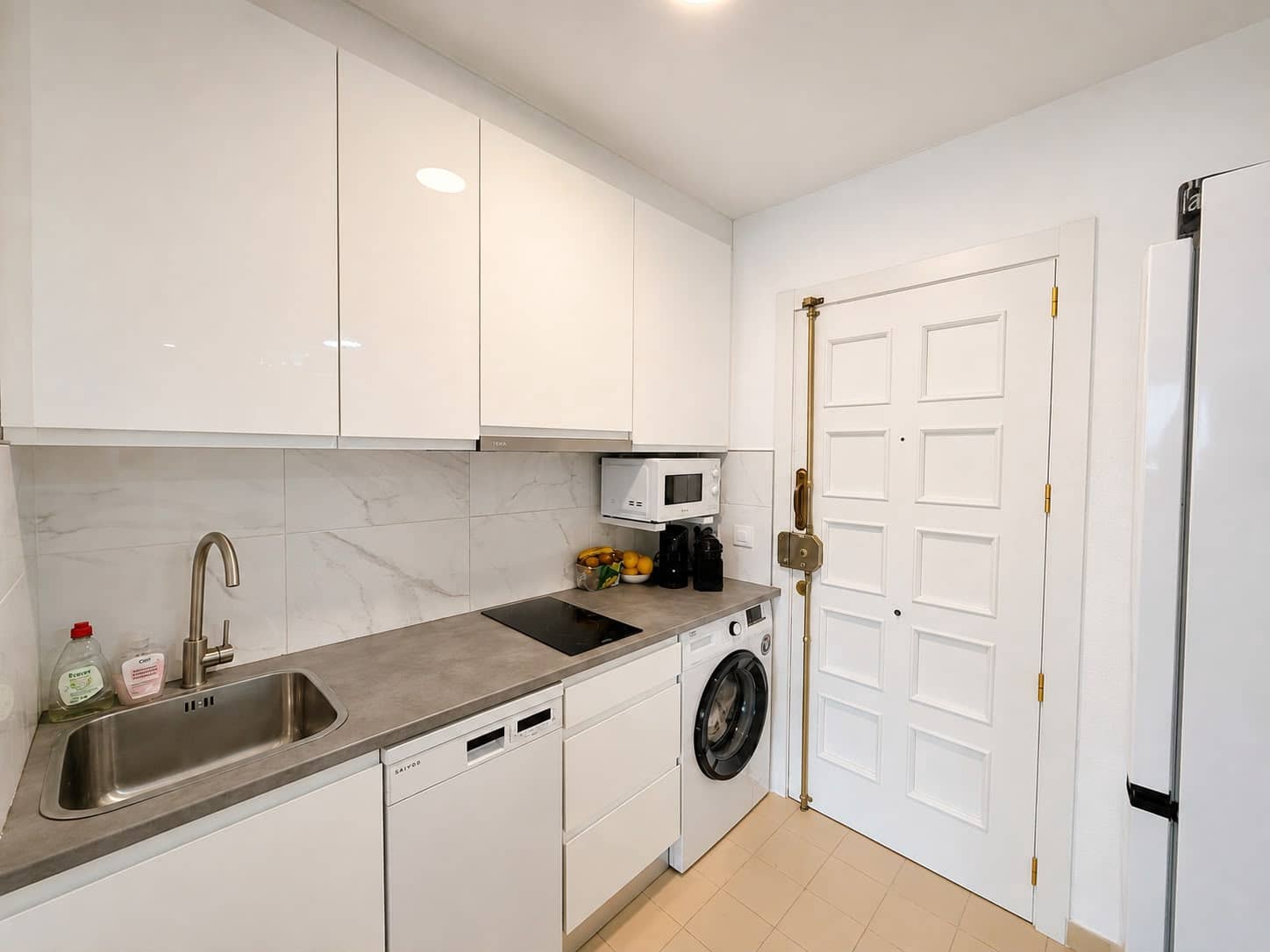 1 Zimmer Apartment zu verkaufen in Calpe / Calp mit Pool - 250.000 € (Ref: 10024885)