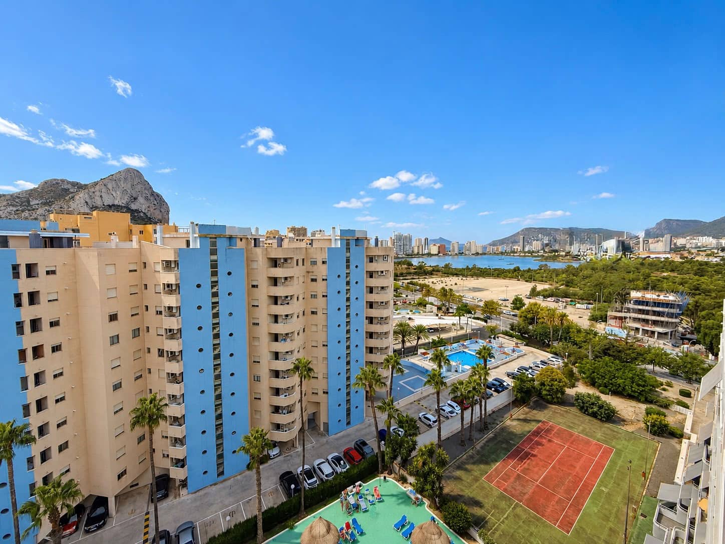 1 Zimmer Apartment zu verkaufen in Calpe / Calp mit Pool - 250.000 € (Ref: 10024885)
