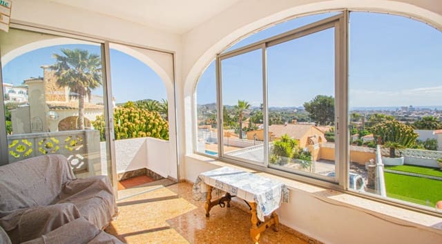 4 sypialnia Willa na sprzedaż w Gargasindi, Calpe / Calp z basenem garażem - 499 000 € (Ref: 10033050)