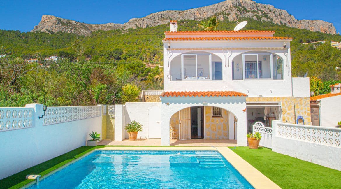 4 sypialnia Willa na sprzedaż w Calpe / Calp z basenem garażem - 499 000 € (Ref: 10033050)