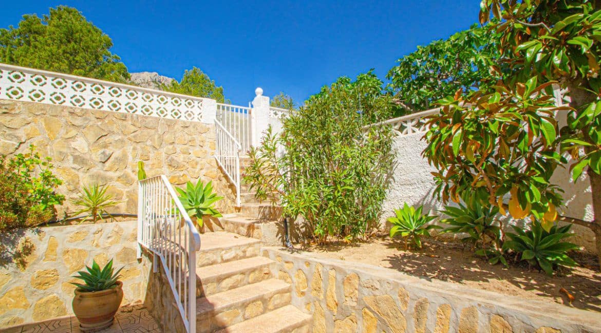 4 sypialnia Willa na sprzedaż w Calpe / Calp z basenem garażem - 499 000 € (Ref: 10033050)
