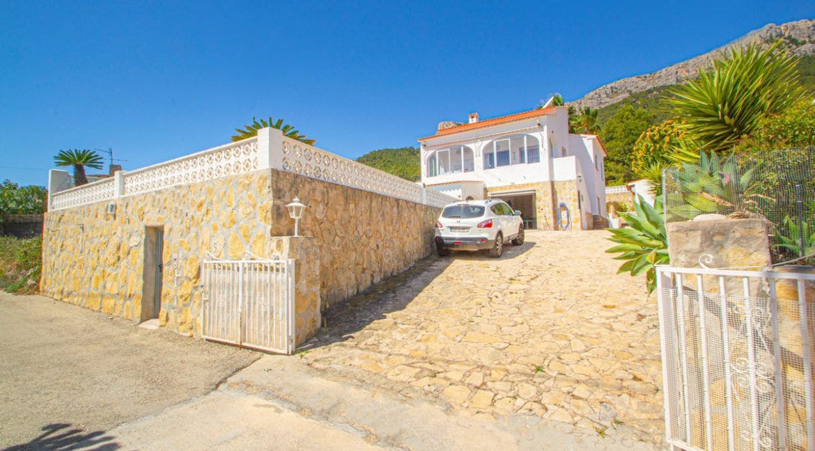 4 sypialnia Willa na sprzedaż w Calpe / Calp z basenem garażem - 499 000 € (Ref: 10033050)