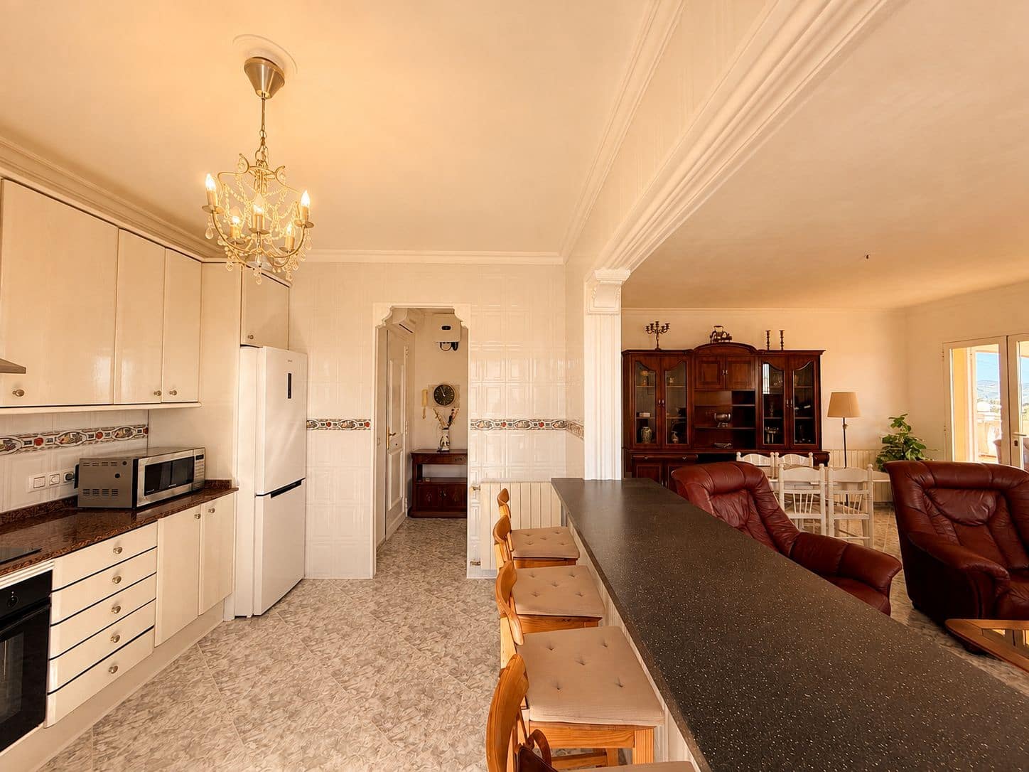 4 chambre Villa/Maison à vendre à Calpe / Calp avec piscine garage - 690 000 € (Ref: 10041433)