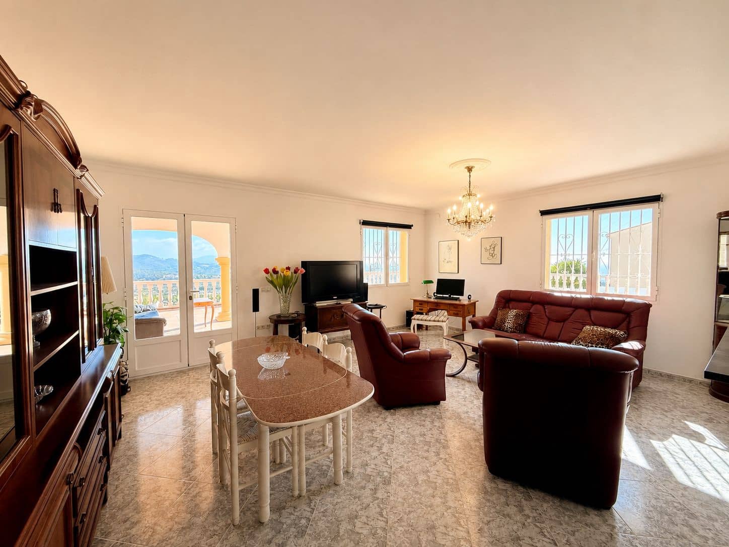 4 chambre Villa/Maison à vendre à Calpe / Calp avec piscine garage - 690 000 € (Ref: 10041433)