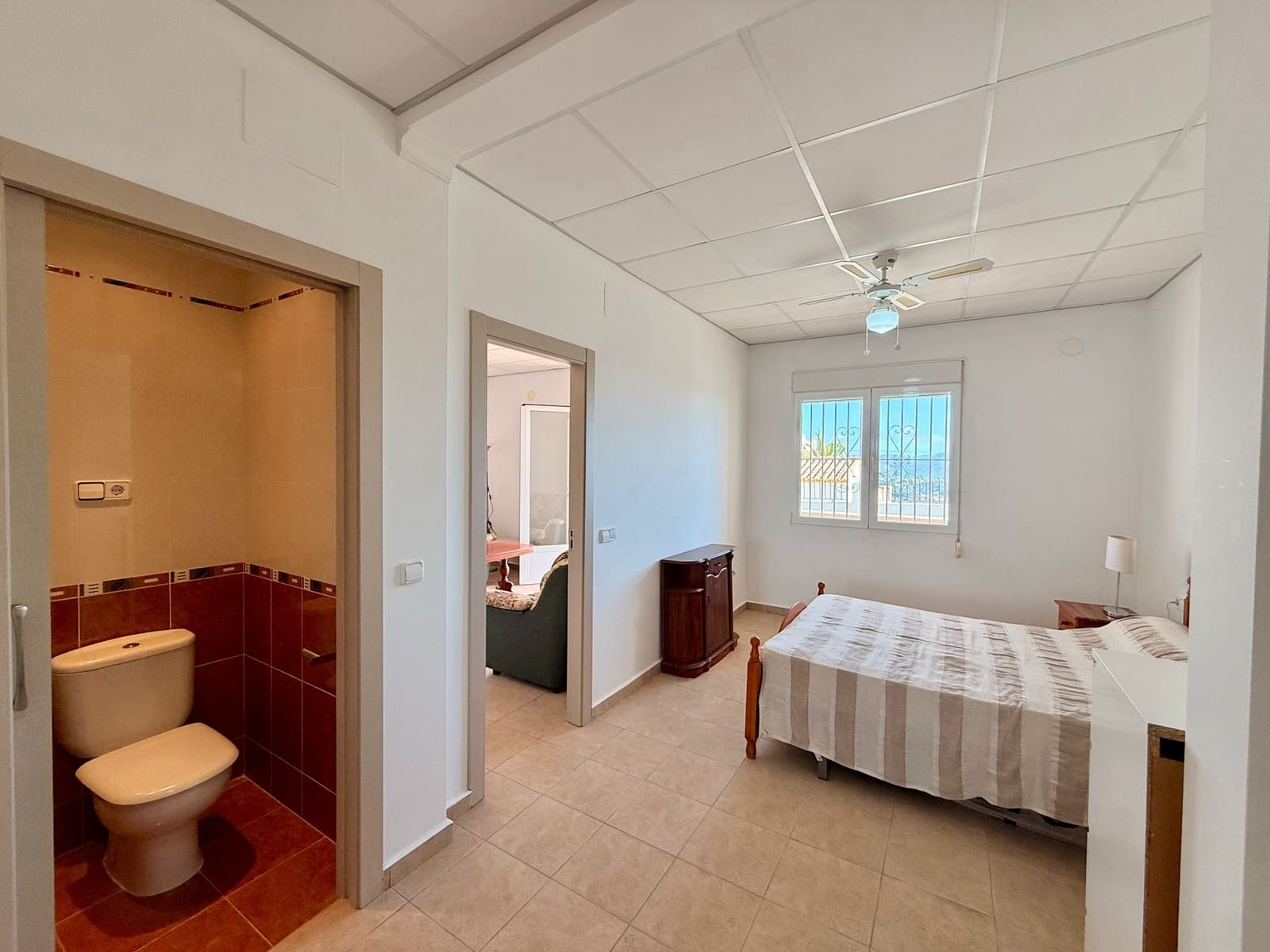 4 chambre Villa/Maison à vendre à Calpe / Calp avec piscine garage - 690 000 € (Ref: 10041433)