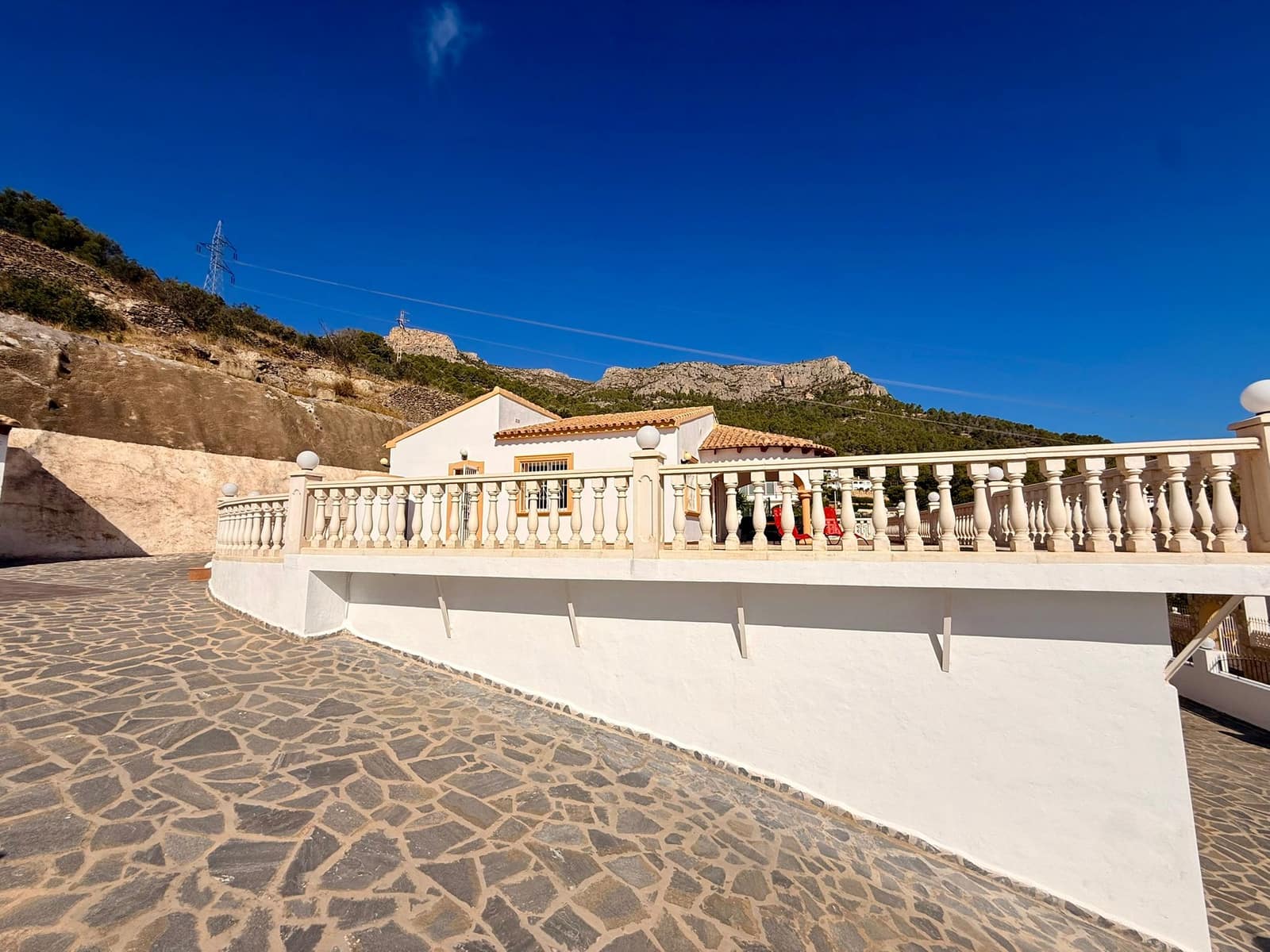 4 chambre Villa/Maison à vendre à Calpe / Calp avec piscine garage - 690 000 € (Ref: 10041433)