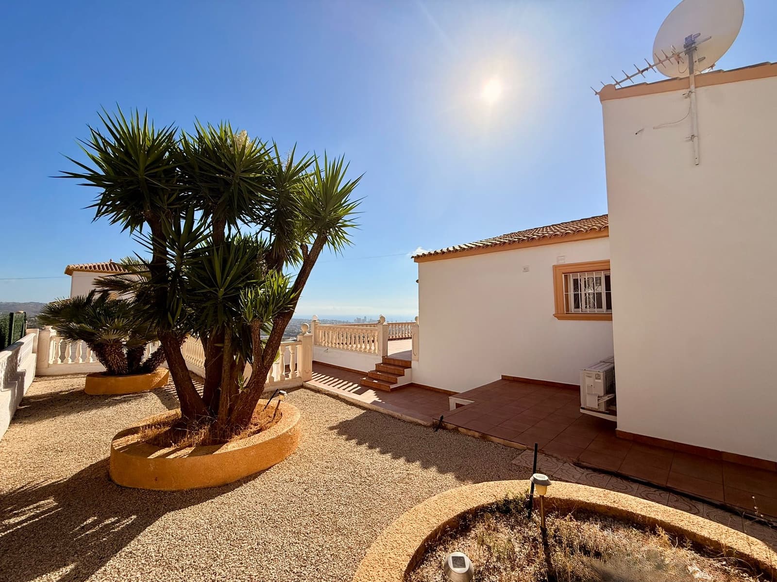 4 chambre Villa/Maison à vendre à Calpe / Calp avec piscine garage - 690 000 € (Ref: 10041433)
