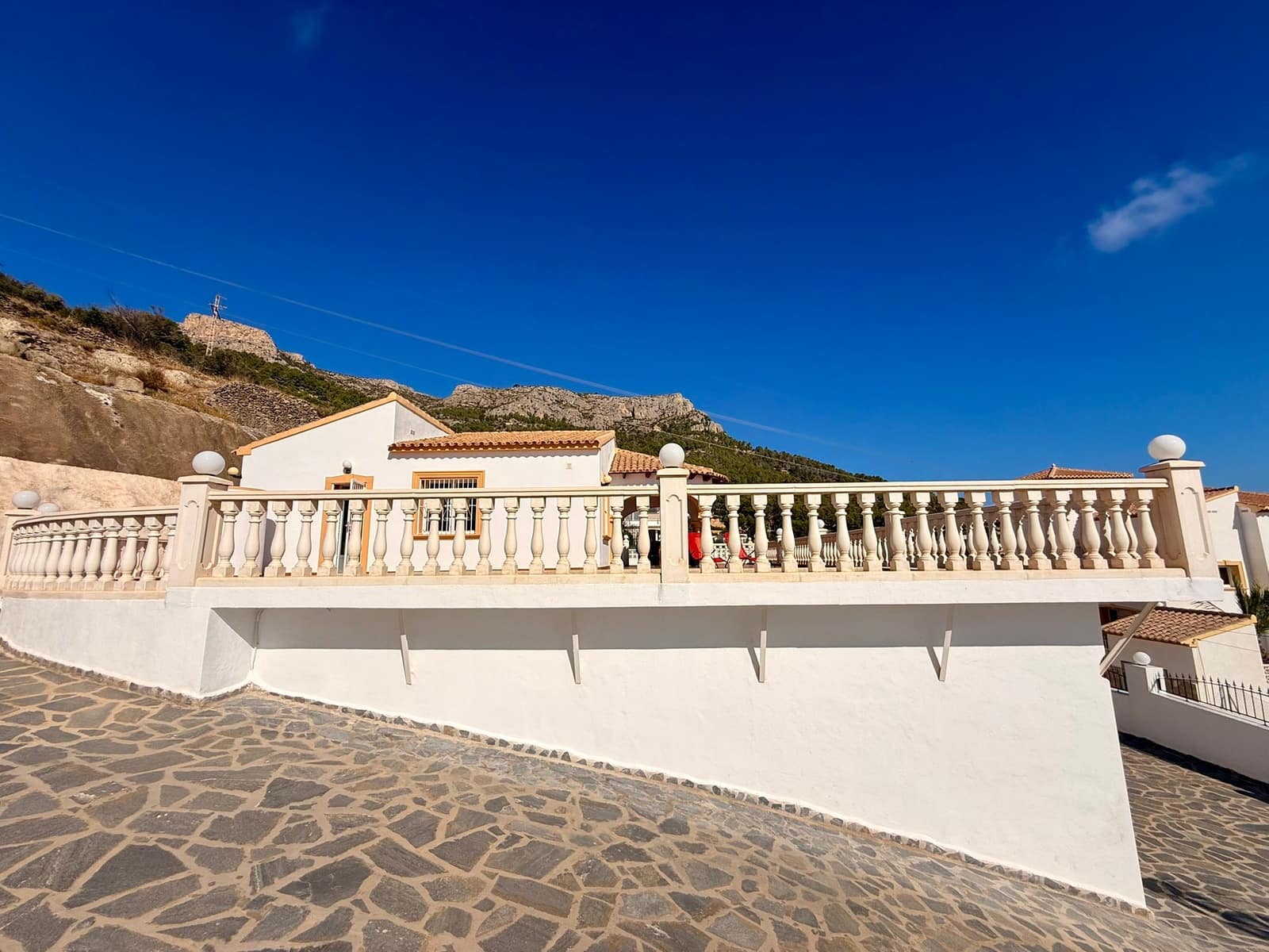 4 chambre Villa/Maison à vendre à Calpe / Calp avec piscine garage - 690 000 € (Ref: 10041433)