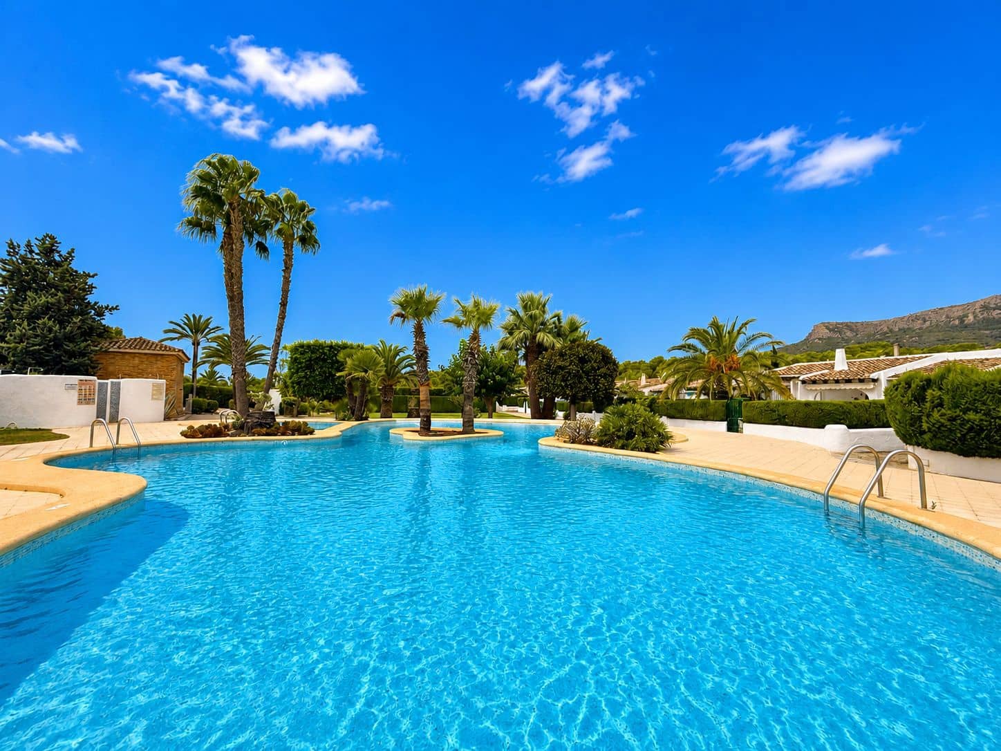 3 camera da letto Bungalow in vendita in Calpe / Calp con piscina garage - 339.000 € (Rif: 10043573)