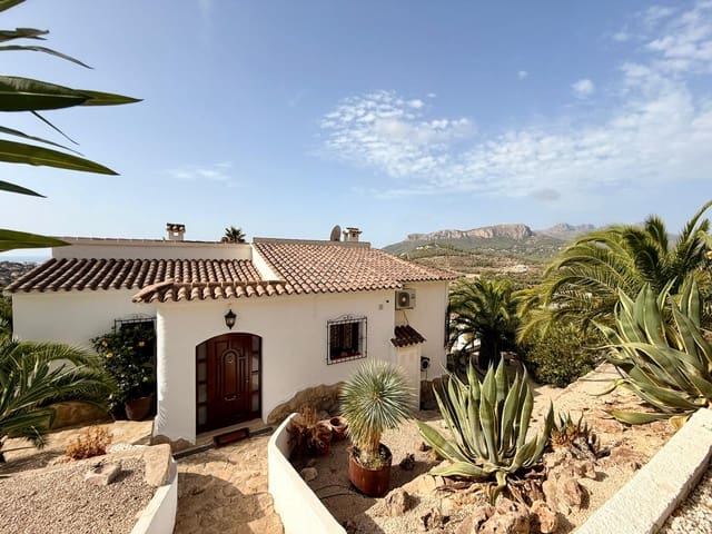 4 quarto Moradia para venda em Cometa - Carrió, Calpe / Calp com piscina garagem - 760 000 € (Ref: 10045692)