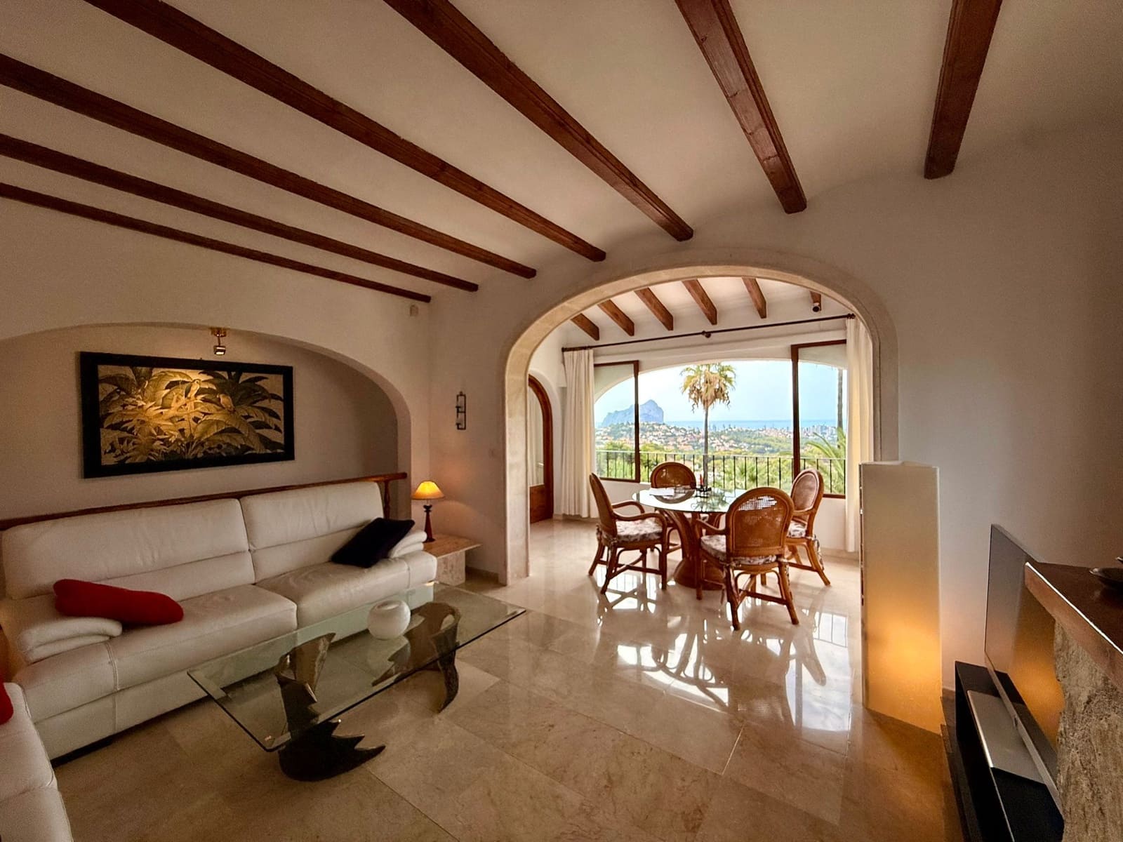 4 sypialnia Willa na sprzedaż w Calpe / Calp z basenem garażem - 760 000 € (Ref: 10045692)