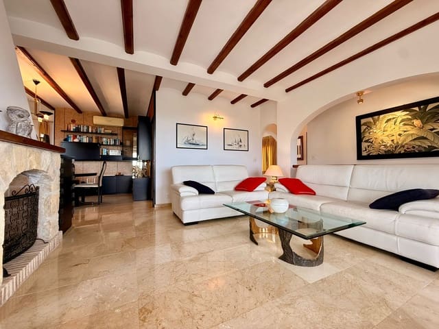 4 quarto Moradia para venda em Cometa - Carrió, Calpe / Calp com piscina garagem - 760 000 € (Ref: 10045692)
