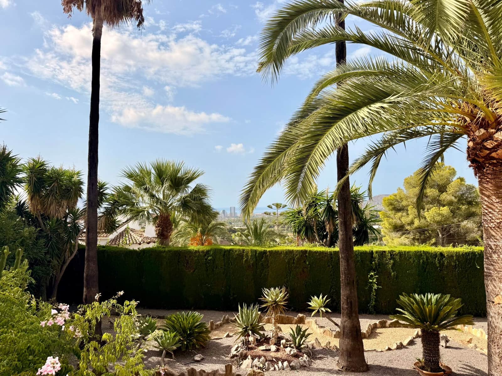 4 sypialnia Willa na sprzedaż w Calpe / Calp z basenem garażem - 760 000 € (Ref: 10045692)