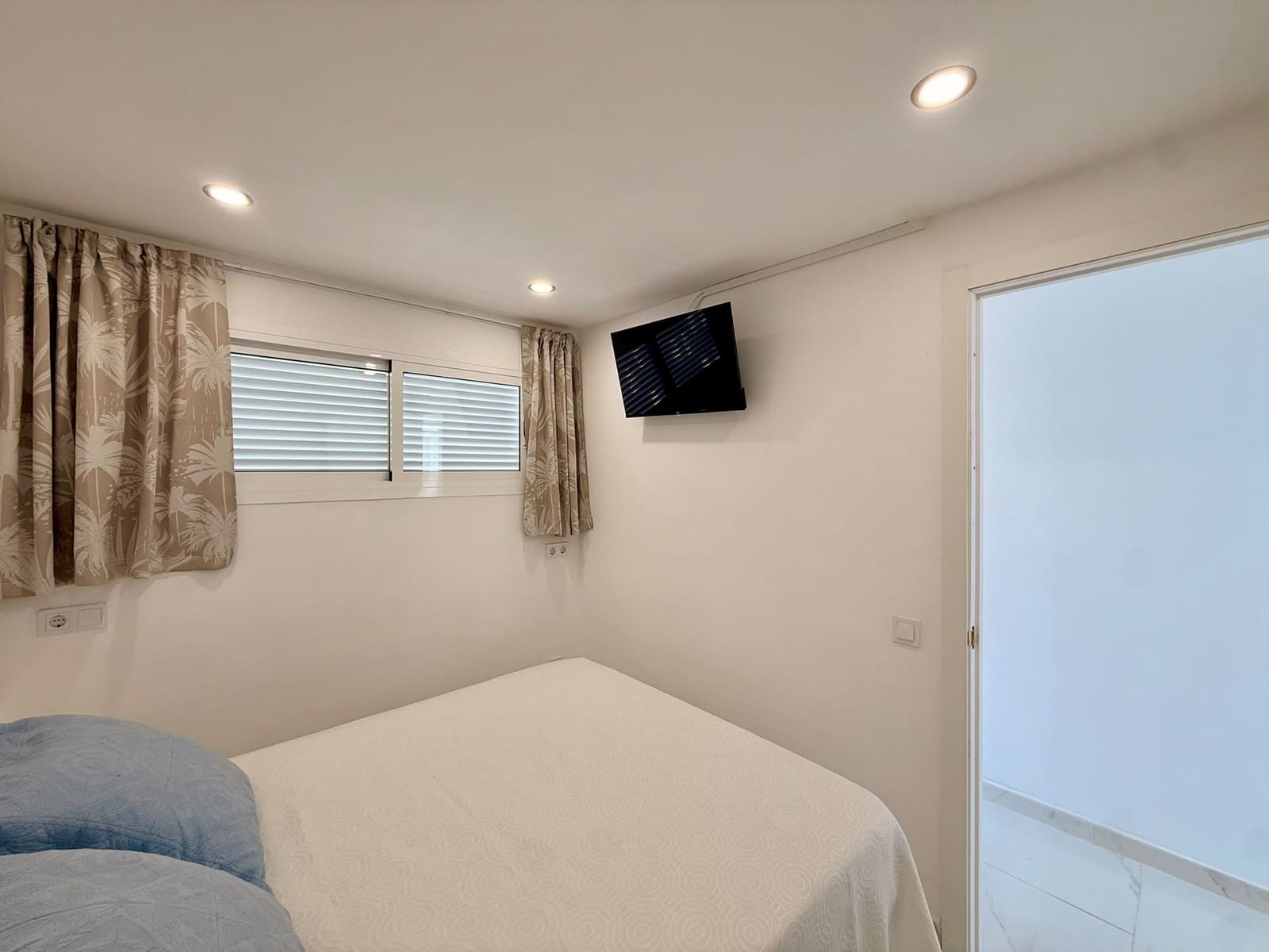 1 soverom Leilighet til salgs i Benidorm med svømmebasseng garasje - € 198 000 (Ref: 10074615)