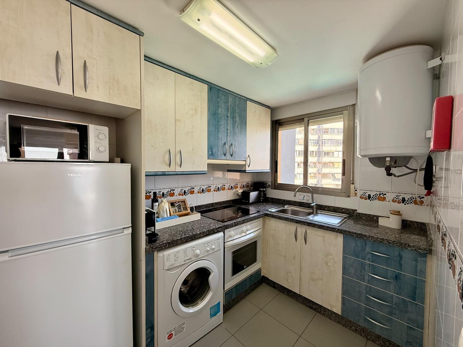 1 makuuhuone Huoneisto myytävänä paikassa Calpe / Calp mukana uima-altaan 
autotalli - 350 000 € (Ref: 10074677)