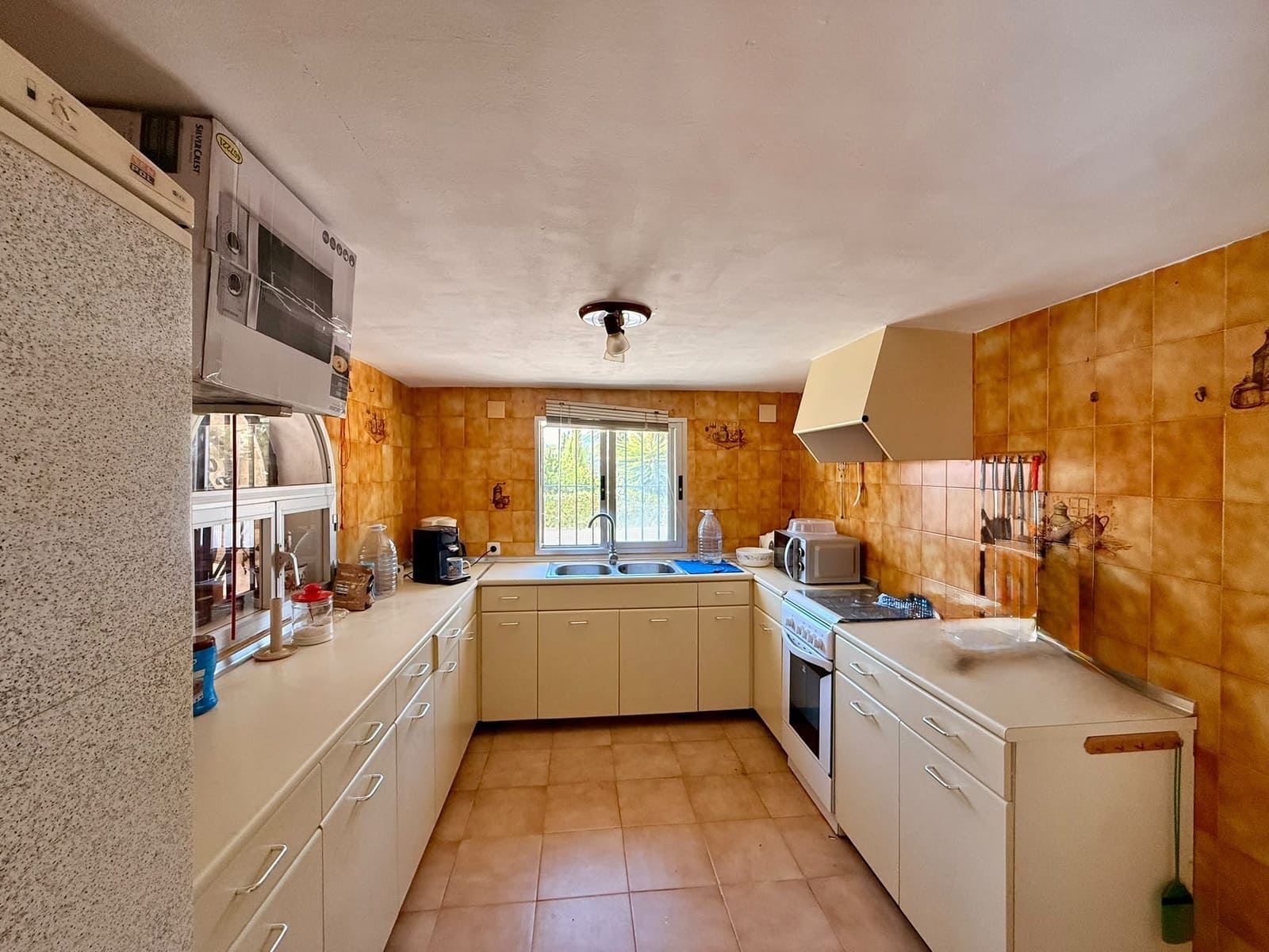 Chalet de 4 habitaciones en Calpe / Calp en venta con piscina garaje - 595.000 € (Ref: 10081693)